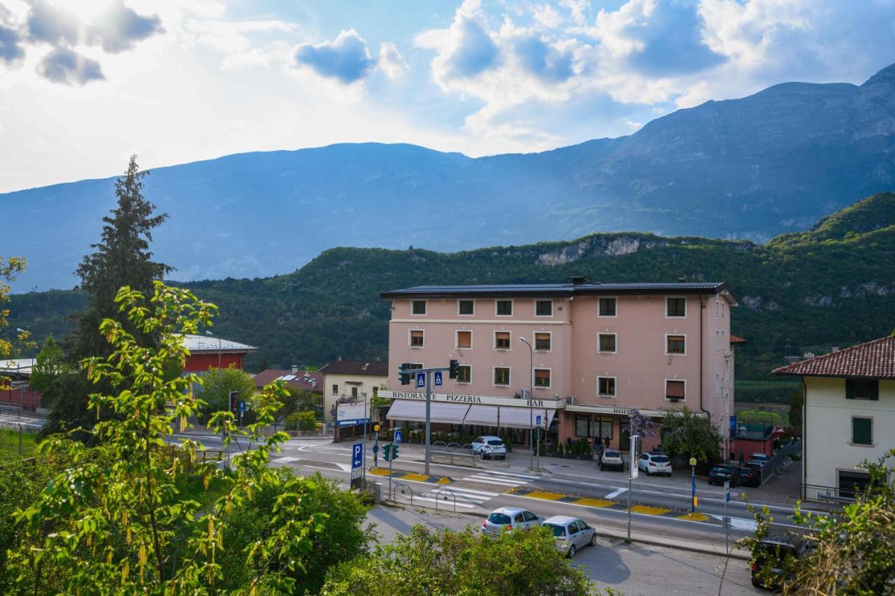 Almamed Hotel San Leonardo Vigolo Baselga Extérieur photo