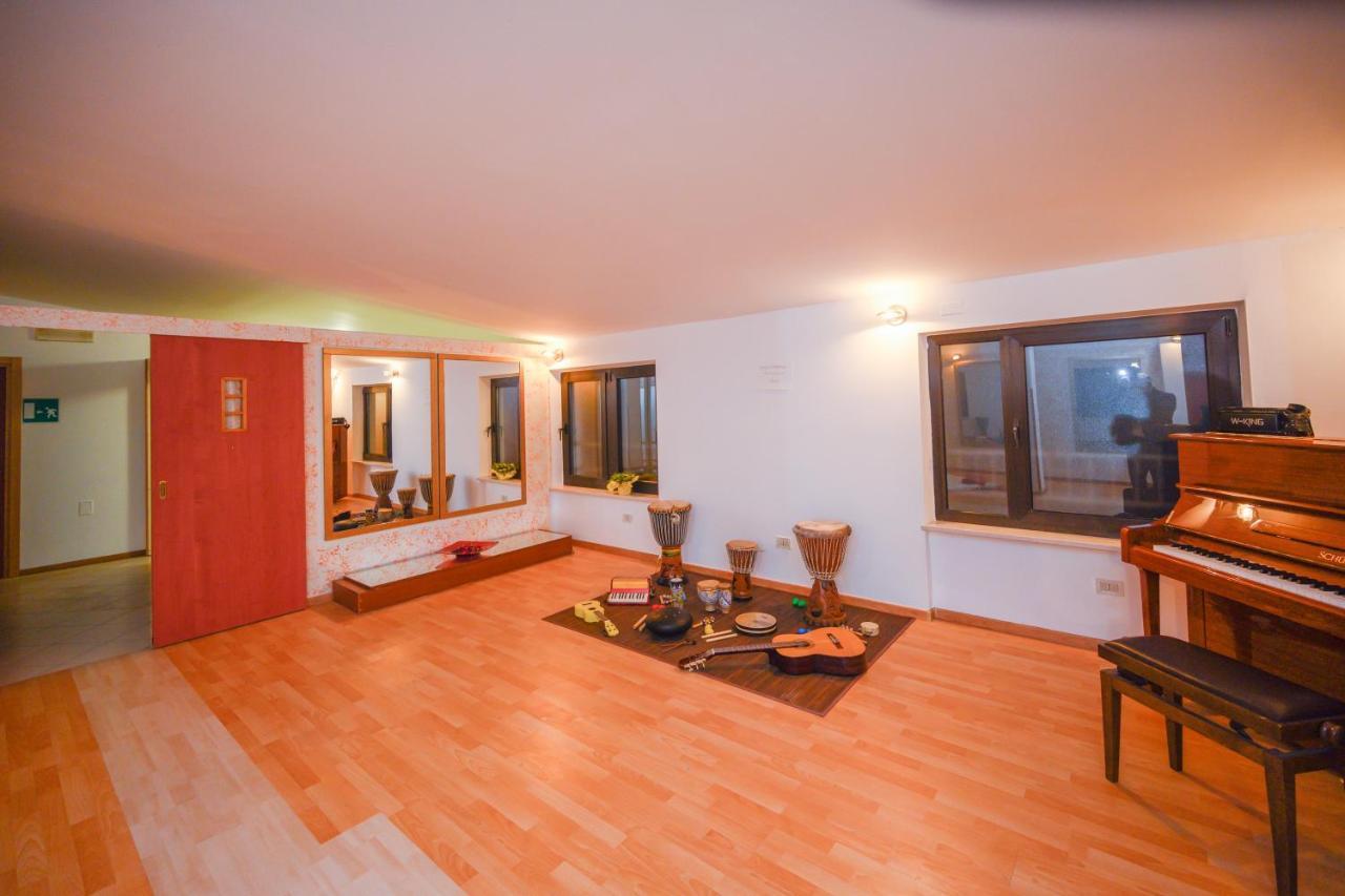 Almamed Hotel San Leonardo Vigolo Baselga Extérieur photo